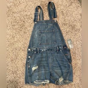 NWT. Wild Fable Jean Overall Shorts